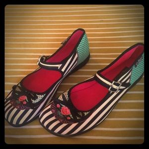 Hot Chocolate Design Vintage Style Flats (New!)